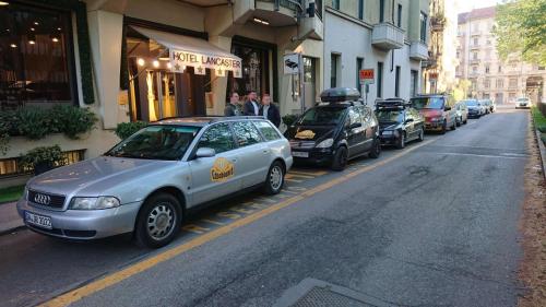 DSC 2587 copy 3809x2142